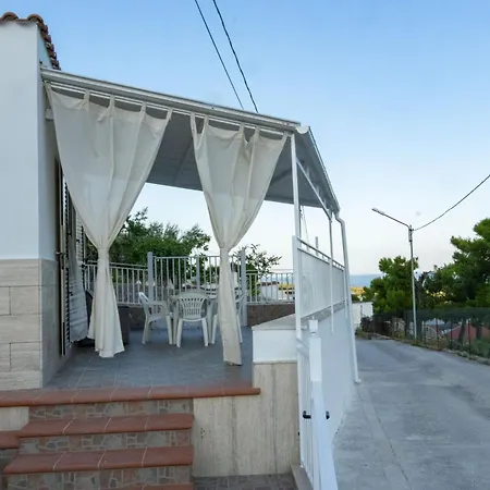 Casa Alyssa Дом отдыха *